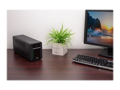APC Easy UPS BVX 900VA 230V IEC
